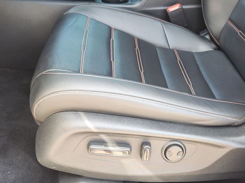 Used 2025 Honda CR-V Sport-L image 33