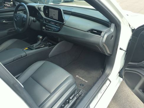 Used 2025 Lexus ES 350 w/ Premium Package FWD image 35