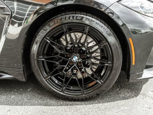 Used 2022 BMW M4 Competition w/ M Carbon Exterior Package image 5