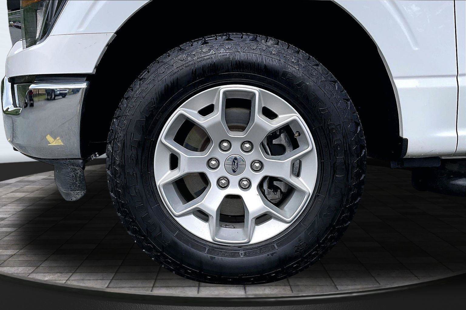 Used 2023 Ford F150 XLT AWD/4WD image 9