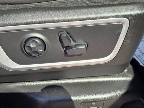 Used 2020 RAM 1500 Laramie AWD/4WD image 53