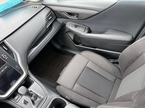 Certified 2025 Subaru Outback AWD/4WD image 11