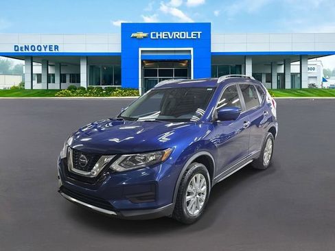 Used 2018 Nissan Rogue SV w/ Premium Package image 1