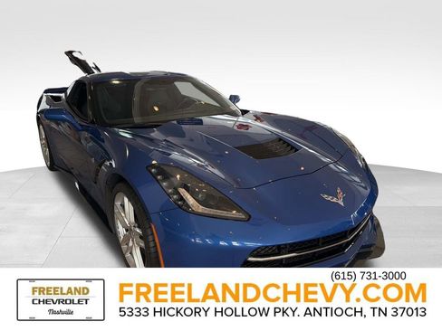 Used 2019 Chevrolet Corvette Stingray Coupe image 1
