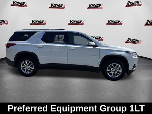 Used 2018 Chevrolet Traverse LT FWD image 4