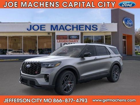 New 2026 Ford Explorer ST image 3