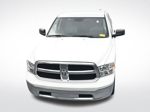 Used 2024 RAM 1500 Classic SLT image 21