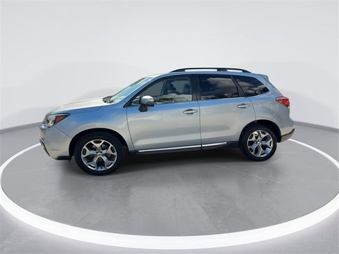 Used 2017 Subaru Forester 2.5i Touring image 4