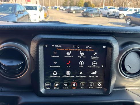 Used 2022 Jeep Wrangler Sport image 30