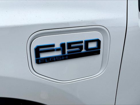 New 2025 Ford F150 Lightning Flash AWD/4WD image 12