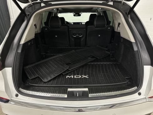 Used 2023 Acura MDX SH-AWD w/ Advance Package image 33