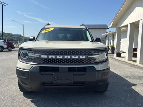 Used 2025 Ford Bronco Sport Big Bend AWD/4WD image 2