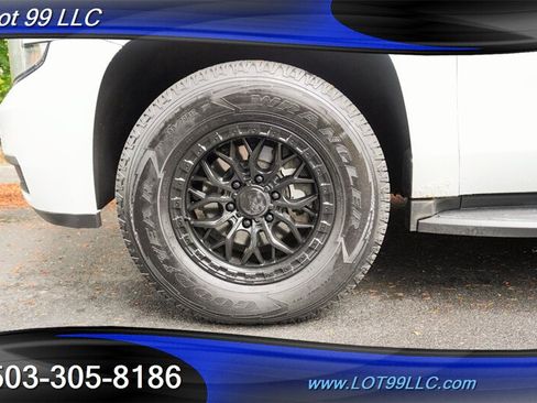 Used 2016 Chevrolet Tahoe 4WD image 3