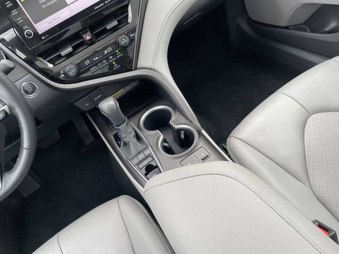 Used 2021 Toyota Camry XLE AWD/4WD image 20