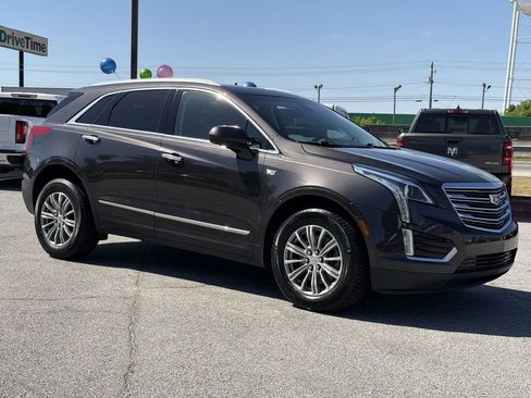 Used 2018 Cadillac XT5 Luxury w/ Driver Awareness Package FWD image 30
