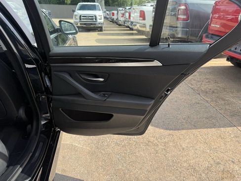 Used 2014 BMW 528i Sedan RWD image 16