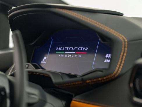 Used 2023 Lamborghini Huracan Tecnica image 38