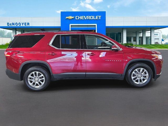 Used 2021 Chevrolet Traverse LT AWD/4WD image 4