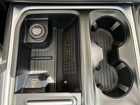 Used 2025 Ford Expedition Platinum AWD/4WD image 29