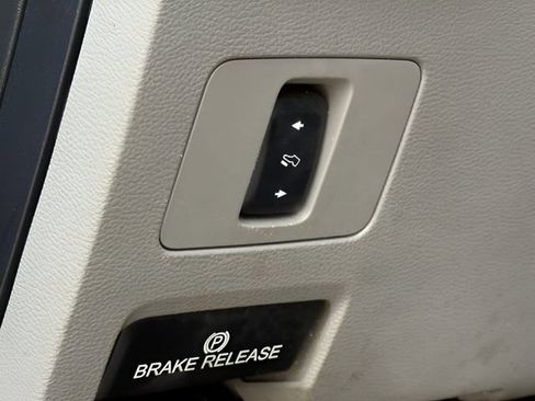 Used 2019 Ford F350 XLT w/ XLT Premium Package AWD/4WD image 26