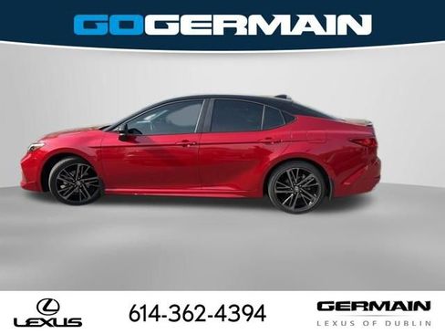 Used 2025 Toyota Camry XSE image 11