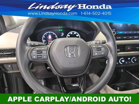 Used 2023 Honda HR-V LX image 15