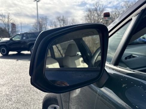 New 2026 Toyota Corolla Cross L image 9