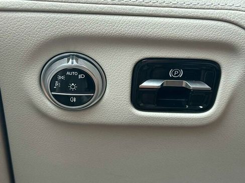 Used 2022 Mercedes-Benz EQS 450+ Sedan image 31