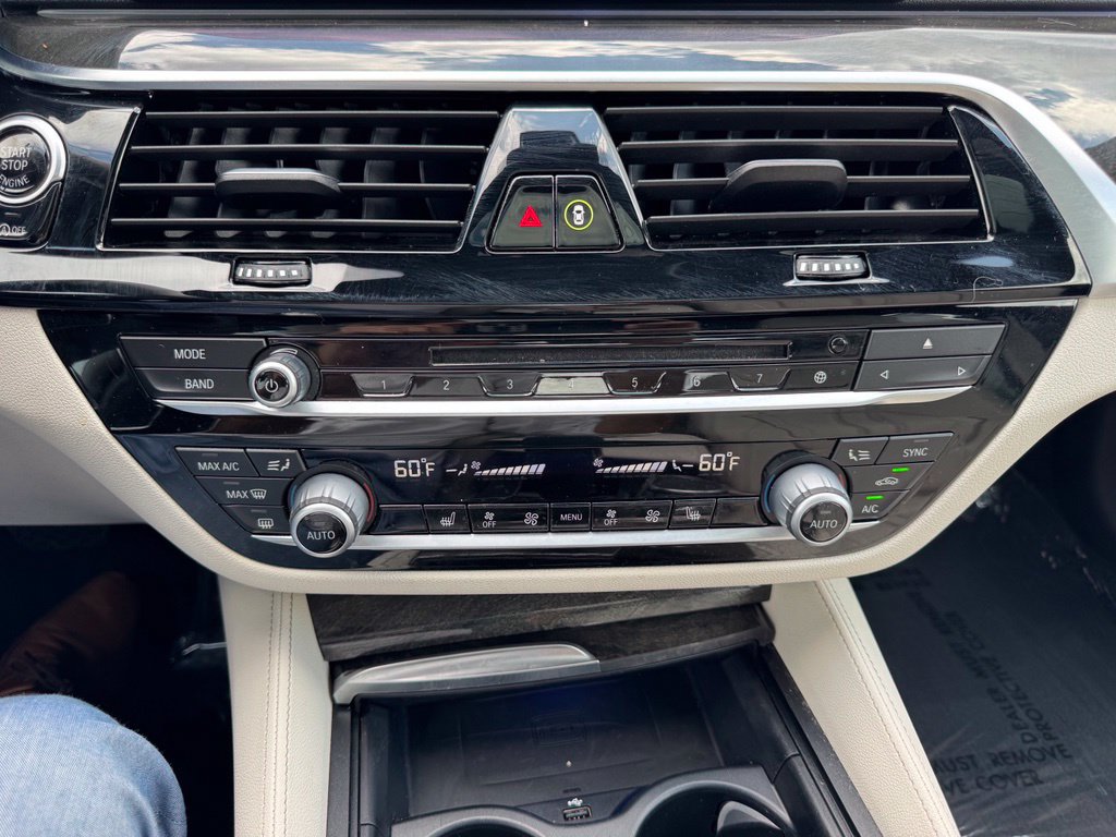 Used 2019 BMW 530i xDrive w/ Executive Package AWD/4WD image 44