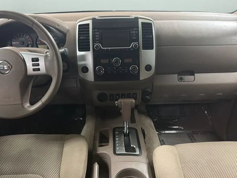 Used 2016 Nissan Frontier SV RWD image 15
