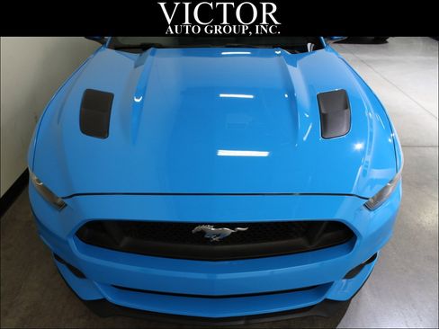 Used 2017 Ford Mustang GT w/ Enhanced Security Package image 3