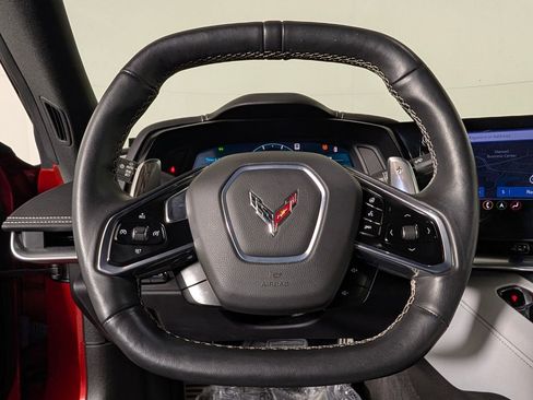 Used 2022 Chevrolet Corvette Stingray Preferred Cpe w/ Z51 Performance Package RWD image 31