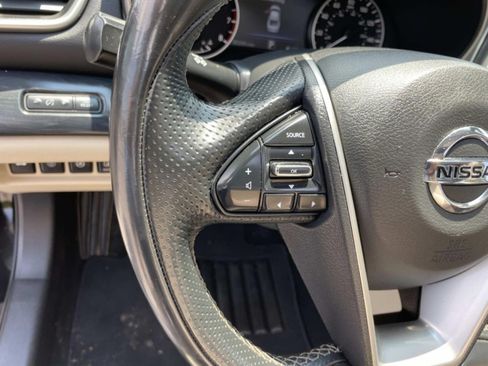 Used 2021 Nissan Maxima Platinum w/ Sport Mat Group FWD image 26