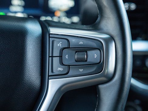 Used 2025 Chevrolet Silverado 1500 LT w/ LPO, Dark Essentials Package AWD/4WD image 12
