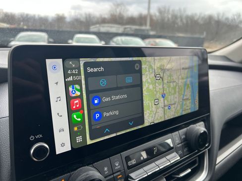 Used 2025 Toyota Grand Highlander LE image 20