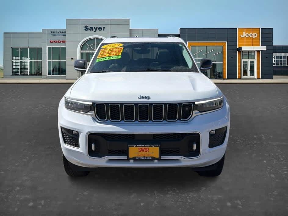 Used 2023 Jeep Grand Cherokee L Overland w/ Advanced Protech Group III AWD/4WD image 2