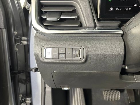 Used 2026 GMC Terrain Elevation w/ Elevation Premium Package AWD/4WD image 15