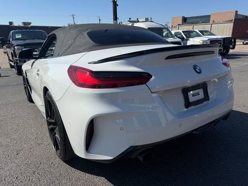 Used 2019 BMW Z4 sDrive30i w/ M Sport Package image 11