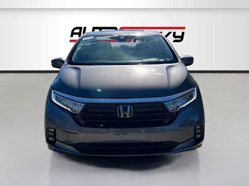 Used 2024 Honda Odyssey EX-L image 2