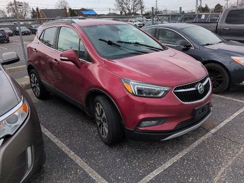 Used 2017 Buick Encore Essence image 4