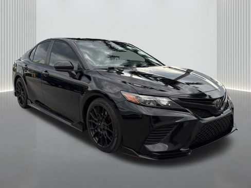 Used 2020 Toyota Camry TRD image 3
