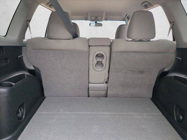 Used 2012 Toyota RAV4 4WD w/ Value Pkg image 6