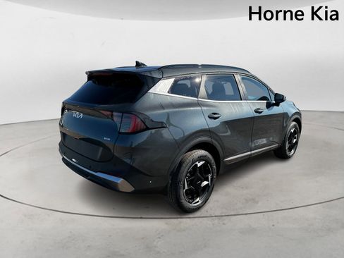 New 2026 Kia Sportage EX image 4
