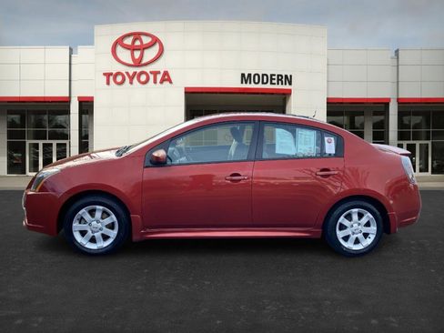 Used 2011 Nissan Sentra 2.0 SR image 7