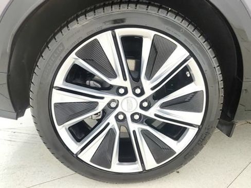 Used 2024 Cadillac Lyriq Luxury AWD/4WD image 76