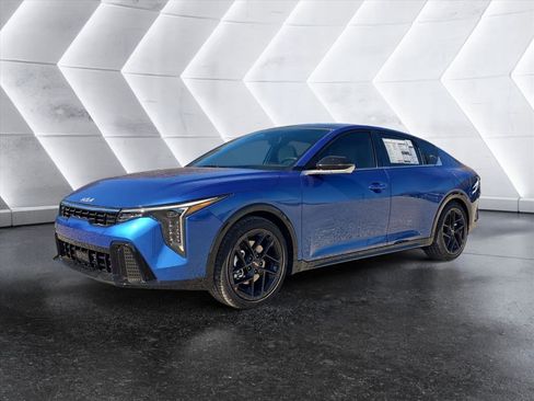 New 2025 Kia K4 GT-Line Turbo image 1