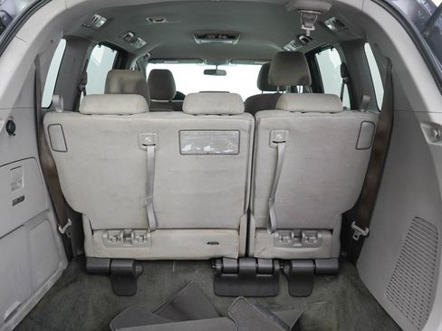 Used 2016 Honda Odyssey SE image 9