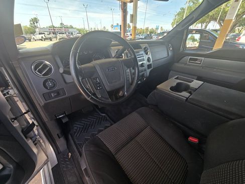 Used 2011 Ford F150 XLT w/ XLT Convenience Pkg RWD image 44