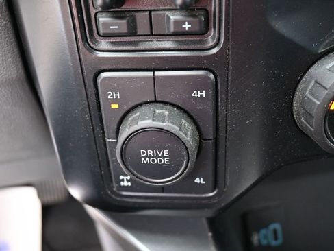 Used 2024 Ford F350 XLT w/ Black Appearance Package AWD/4WD image 45
