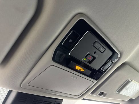 Used 2024 Toyota Grand Highlander AWD image 78